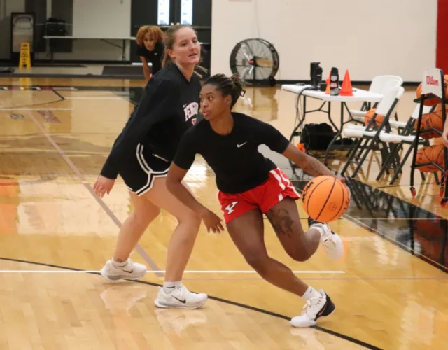 YSU women putting a premium on versatility, while building depth